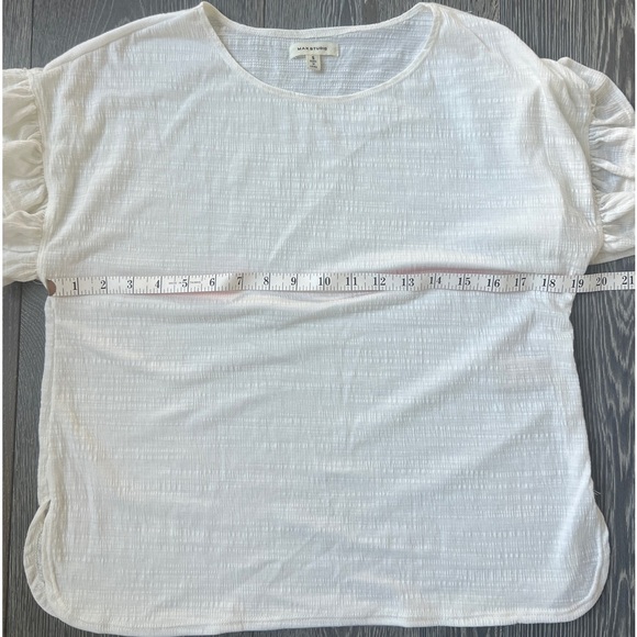 Max Studio Women’s Ruffle Shirt Sleeve Knit Top Blouse. White size small - Picture 8 of 12